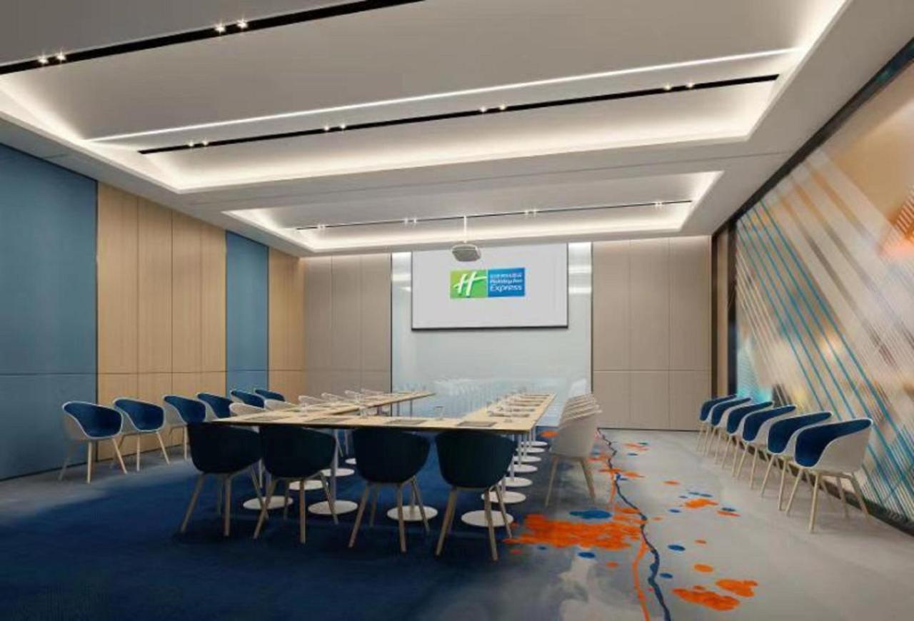 Holiday Inn Express Pinghu By Ihg Ngoại thất bức ảnh
